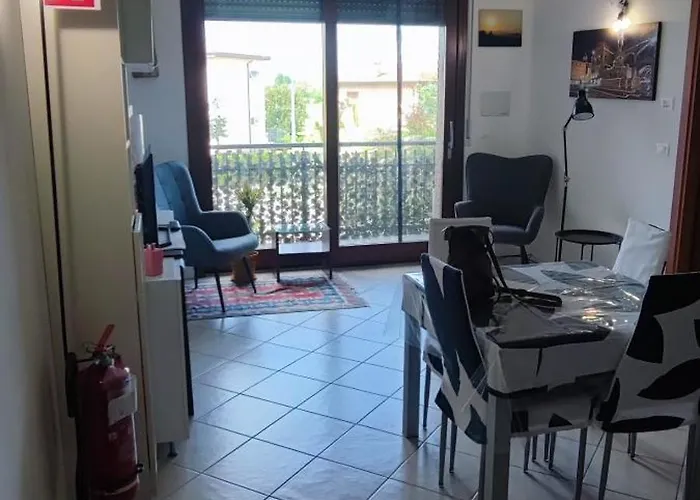 Via San Vitale Daire